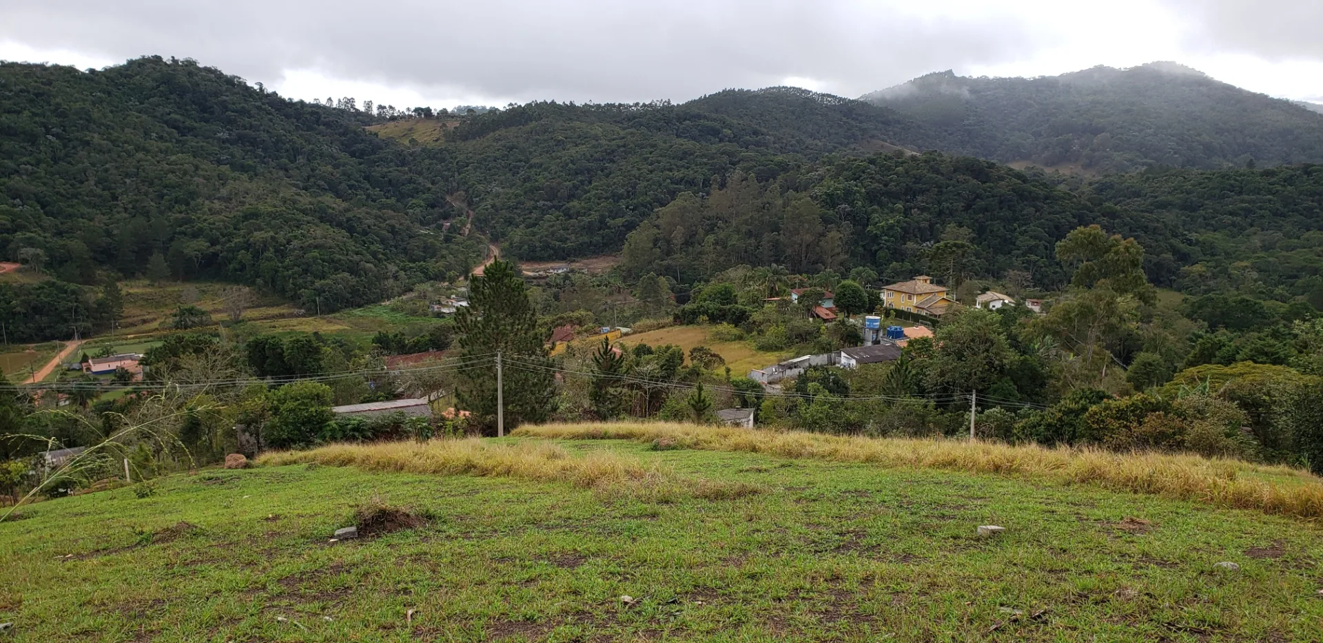 Terreno em Biritiba Mirim - 2049 metros